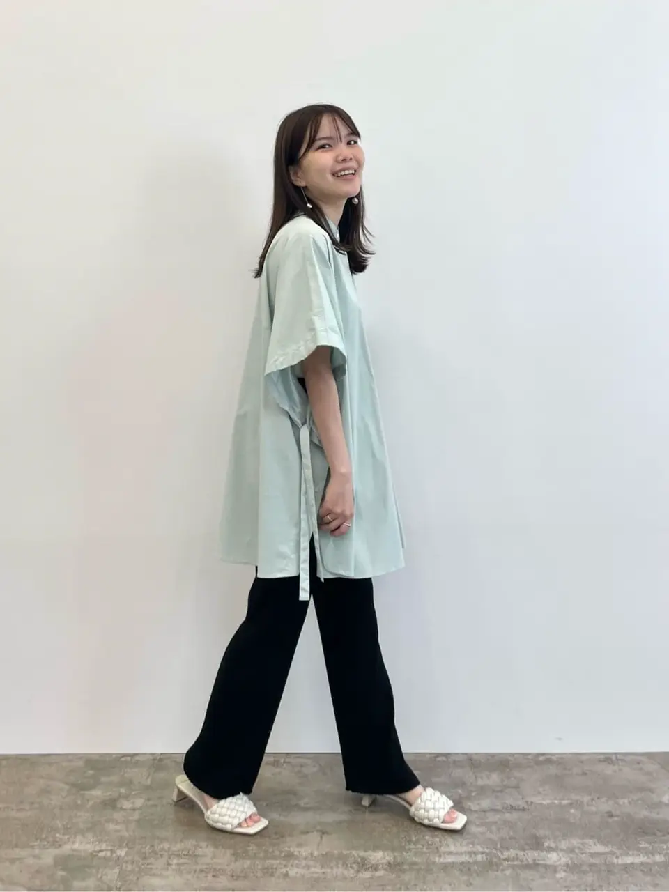 #Newans 若杉 コーディネート画像