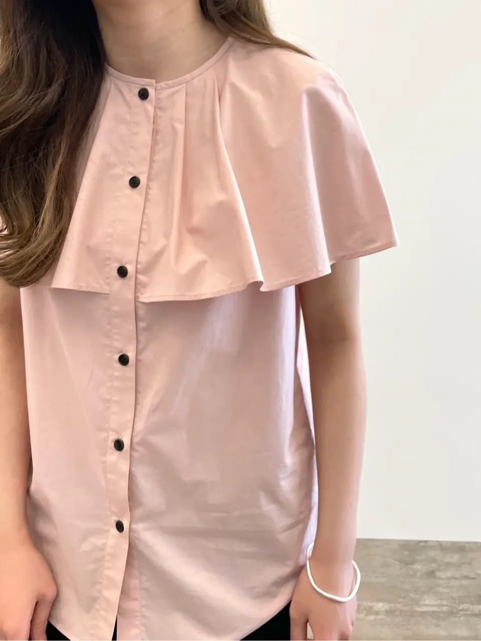 #Newans 世古 コーディネート画像