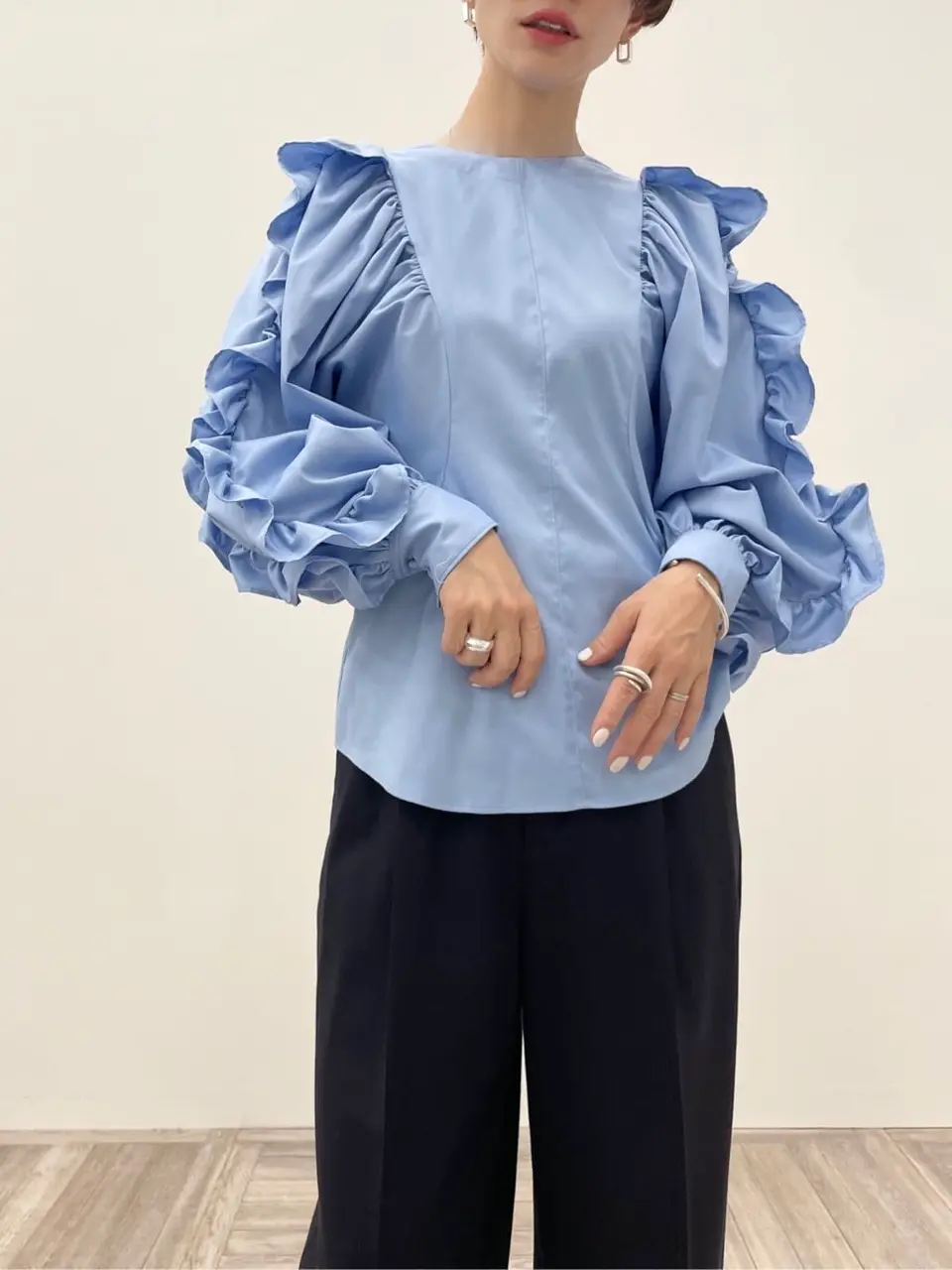 #Newans 田野井 コーディネート画像