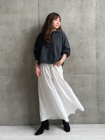 #Newans 世古 コーディネート画像