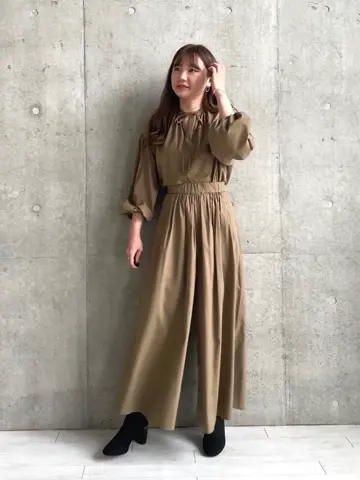 #Newans 世古 コーディネート画像