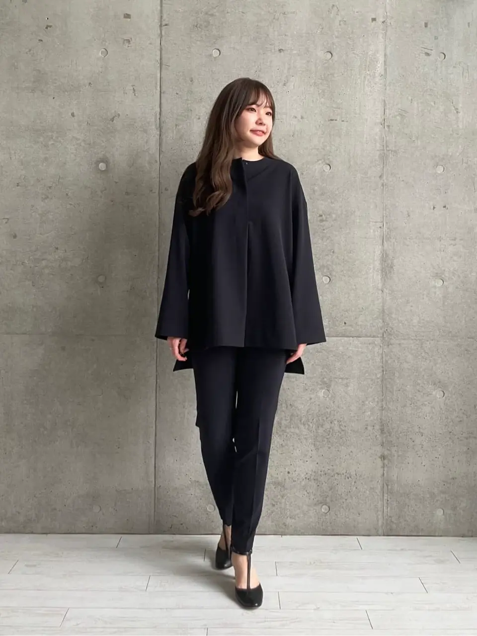 #Newans 世古 コーディネート画像