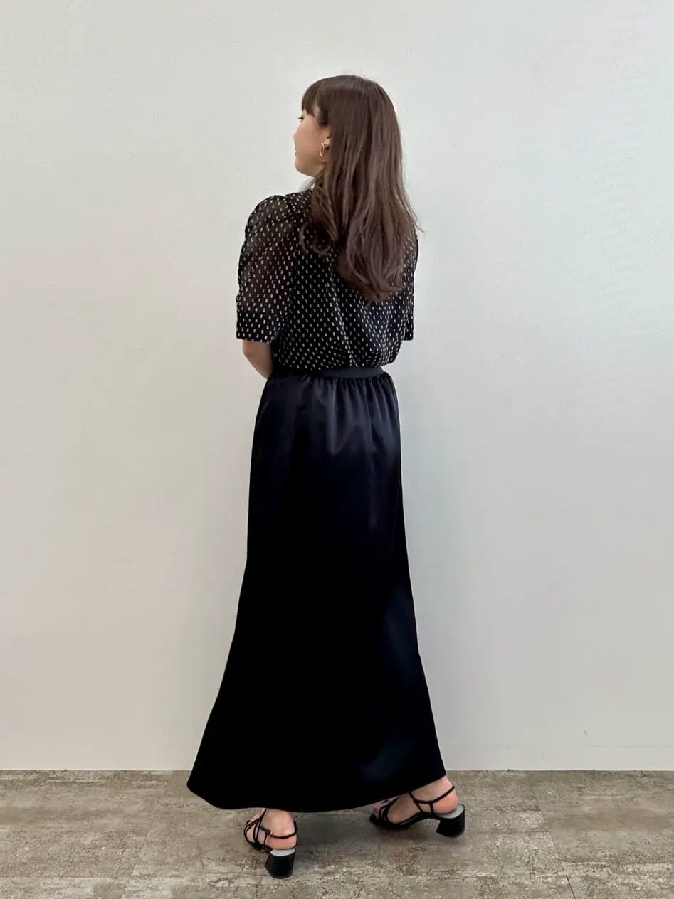 #Newans 世古 コーディネート画像