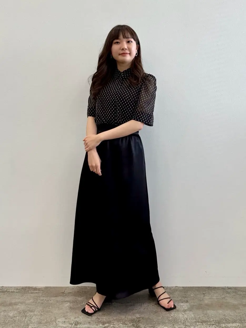 #Newans 世古 コーディネート画像