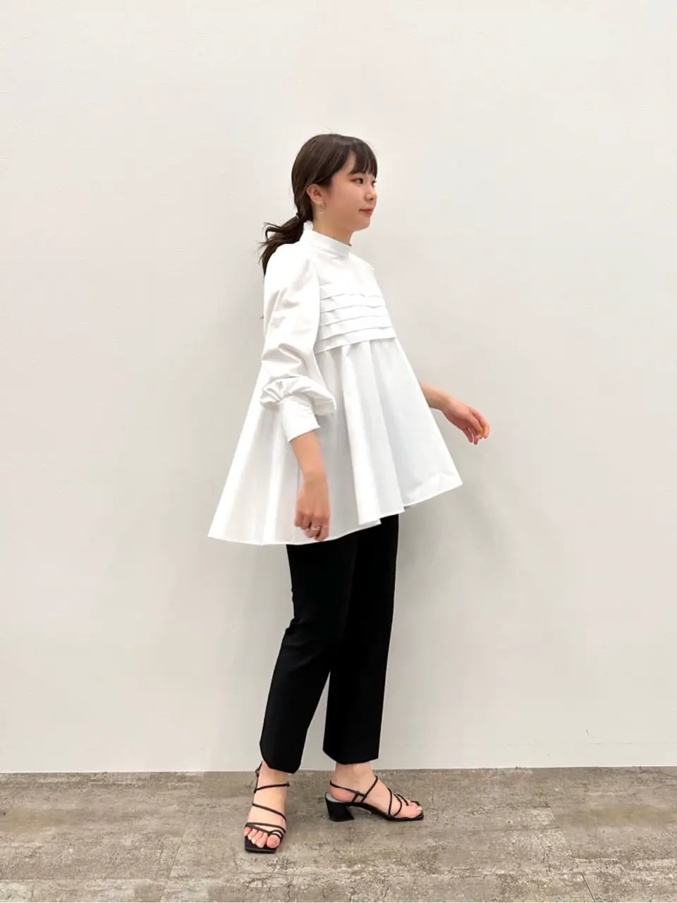 #Newans 世古 コーディネート画像