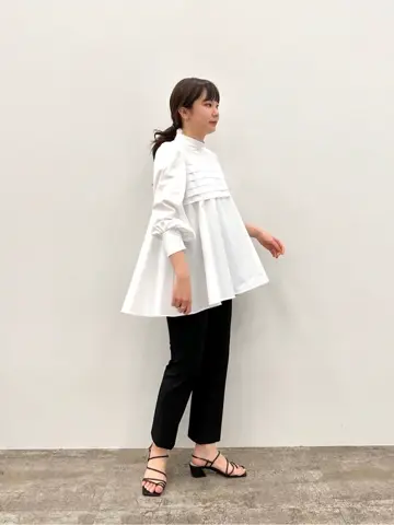 #Newans 世古 コーディネート画像