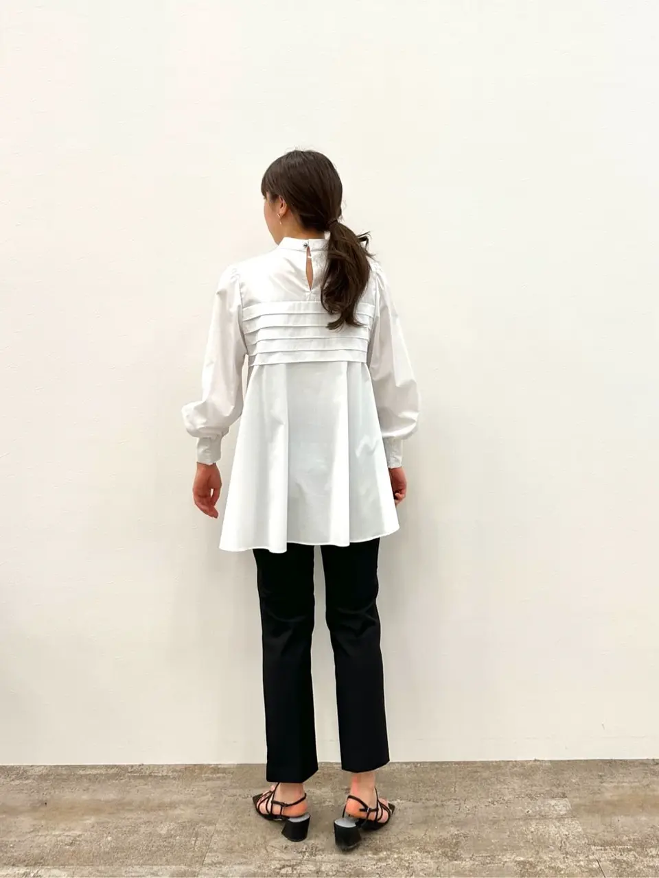 #Newans 世古 コーディネート画像