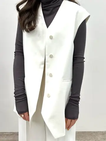 #Newans 世古 コーディネート画像