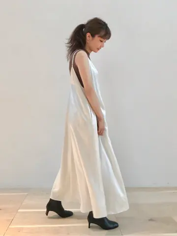 #Newans 世古 コーディネート画像