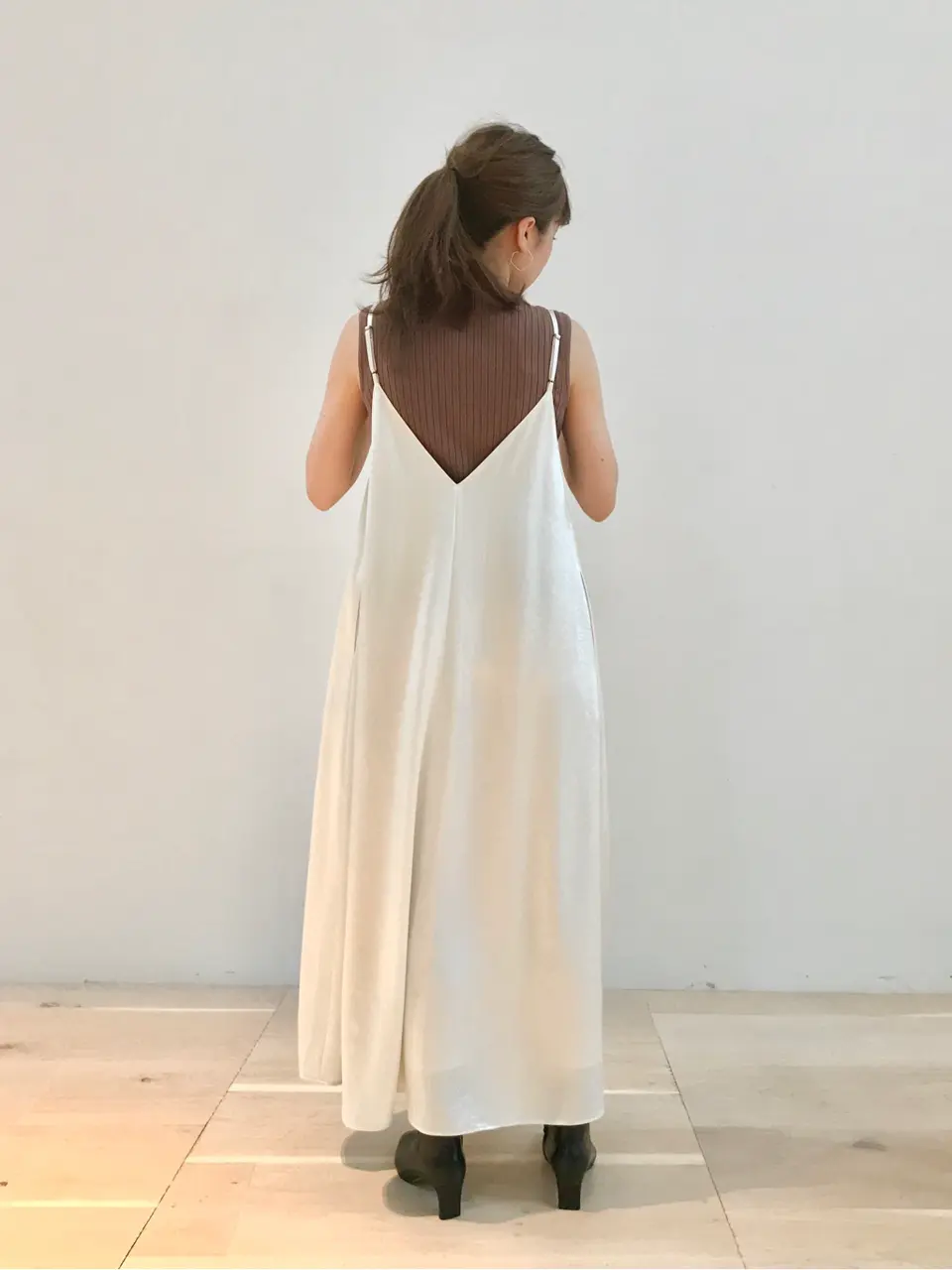 #Newans 世古 コーディネート画像