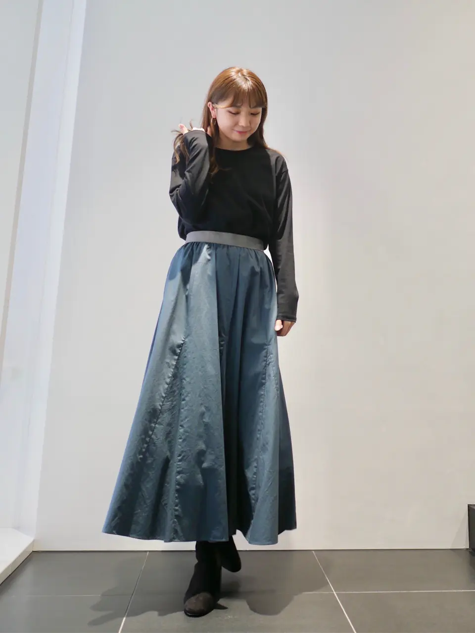 #Newans 世古 コーディネート画像