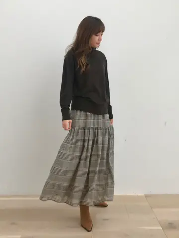 #Newans 世古 コーディネート画像