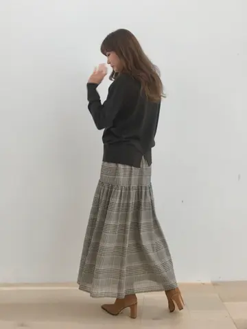 #Newans 世古 コーディネート画像