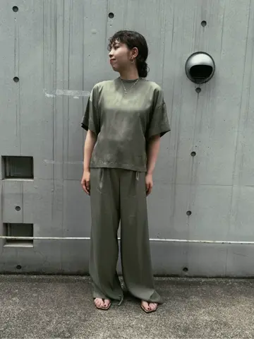 NAVE Okubo コーディネート画像