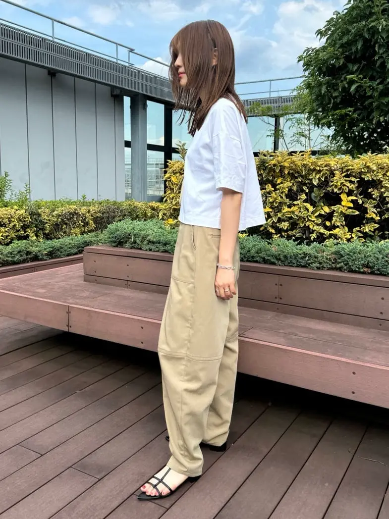 NAVE 荒木 コーディネート画像