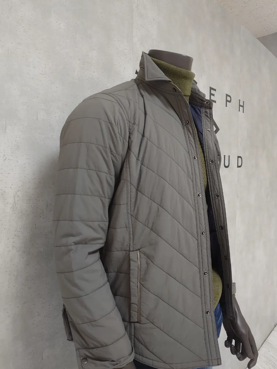 JOSEPH ABBOUD 石川 コーディネート画像