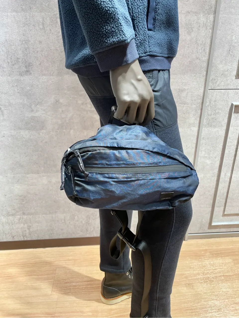 JOSEPH ABBOUD 二澤 コーディネート画像