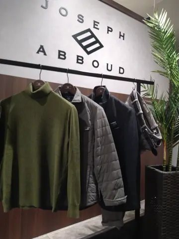 JOSEPH ABBOUD 重留 コーディネート画像