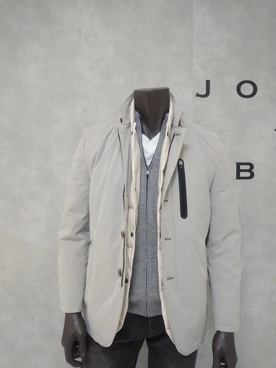 JOSEPH ABBOUD 石川 コーディネート画像