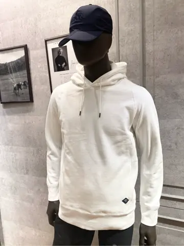 JOSEPH ABBOUD 東　 コーディネート画像