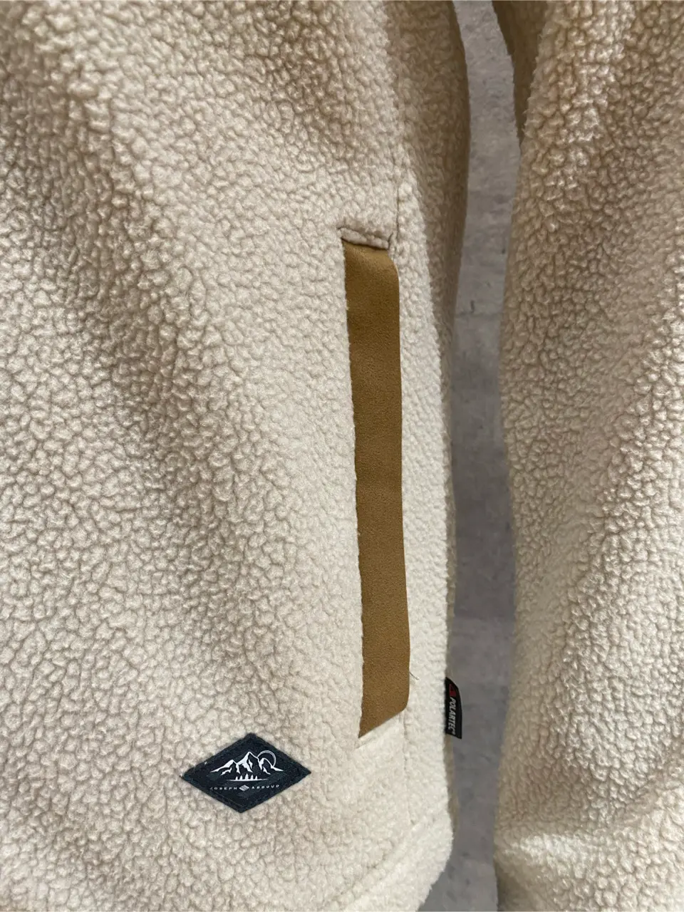 JOSEPH ABBOUD 東　 コーディネート画像