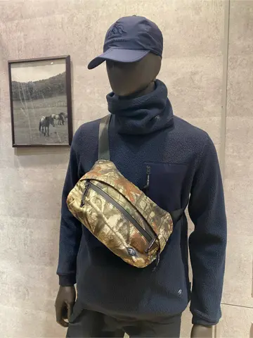 JOSEPH ABBOUD 東　 コーディネート画像