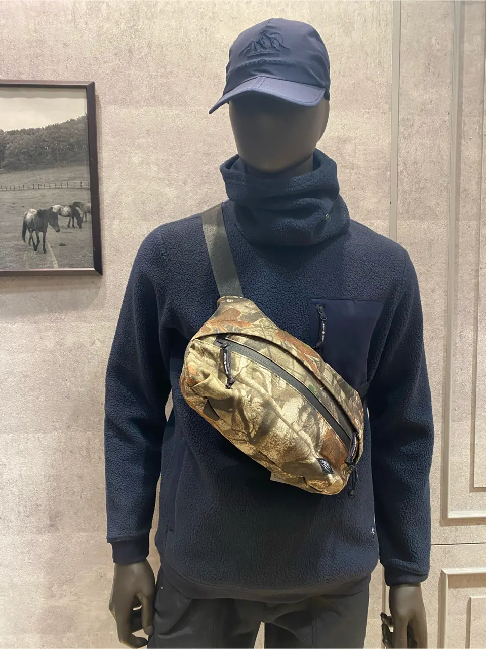 JOSEPH ABBOUD 東　 コーディネート画像