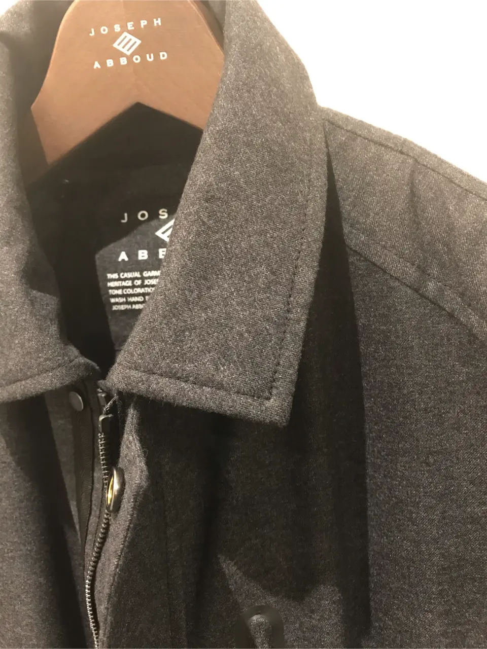 JOSEPH ABBOUD 佐藤 コーディネート画像