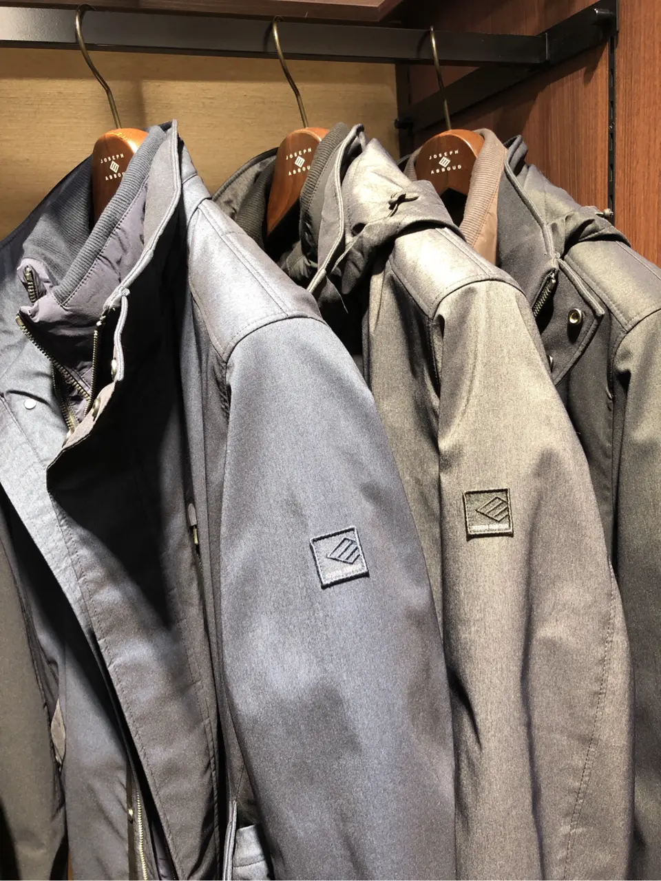 JOSEPH ABBOUD 二澤 コーディネート画像