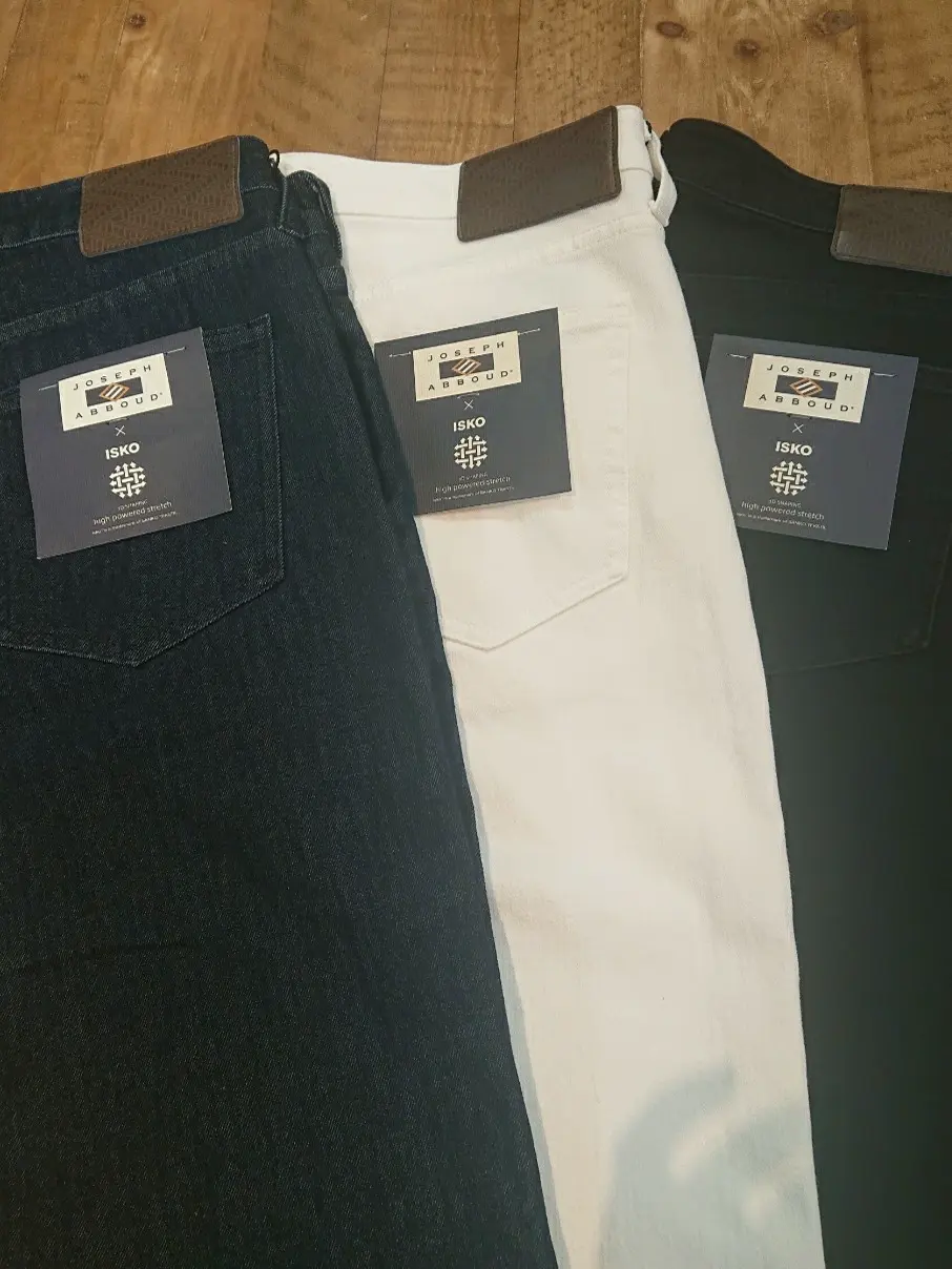 JOSEPH ABBOUD スタッフ コーディネート画像