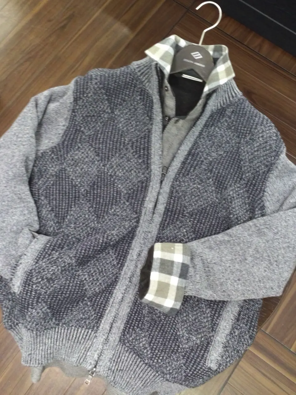  中島 コーディネート画像