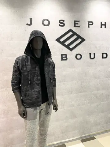 JOSEPH ABBOUD 東　 コーディネート画像