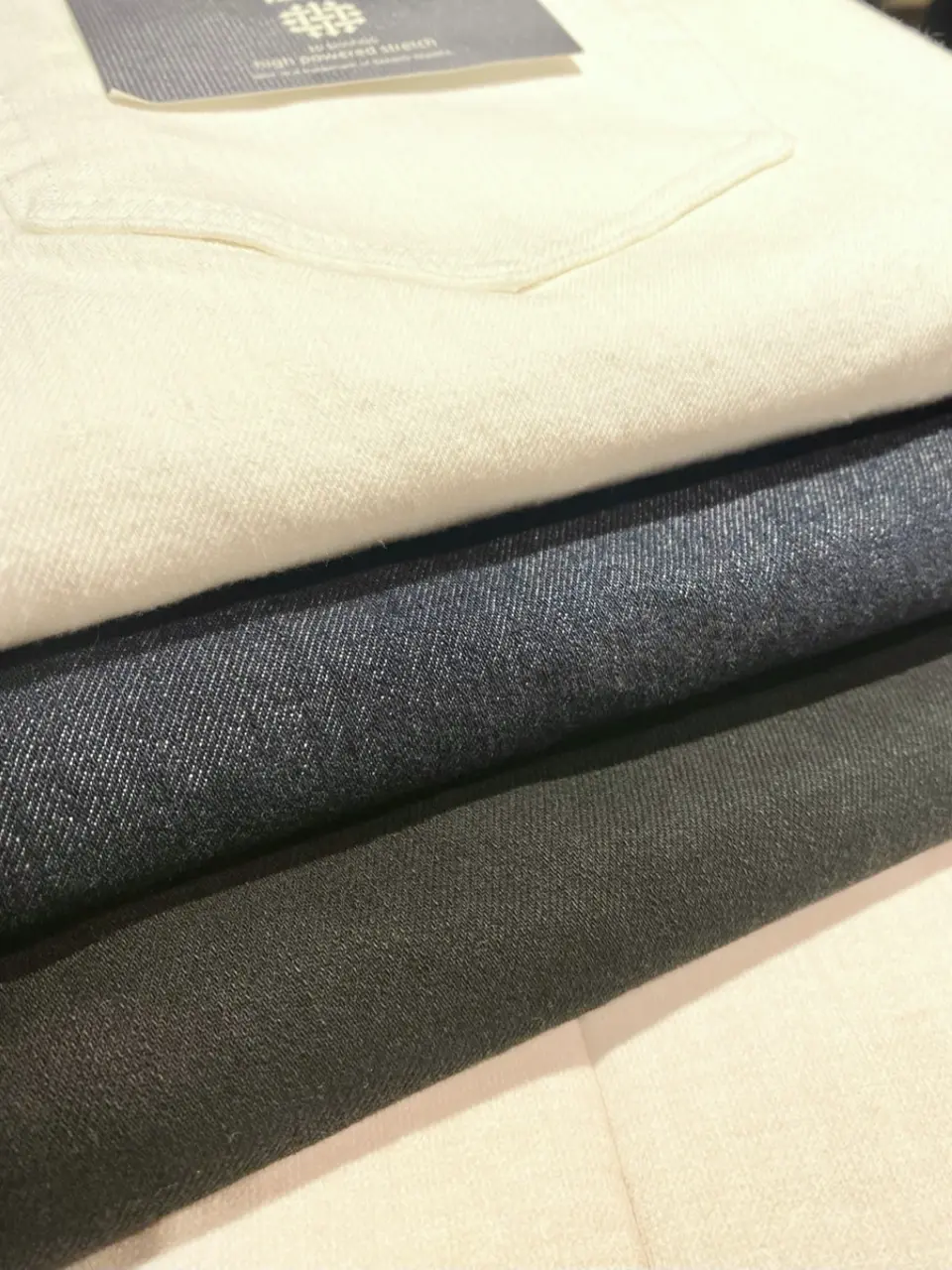 JOSEPH ABBOUD 東　 コーディネート画像