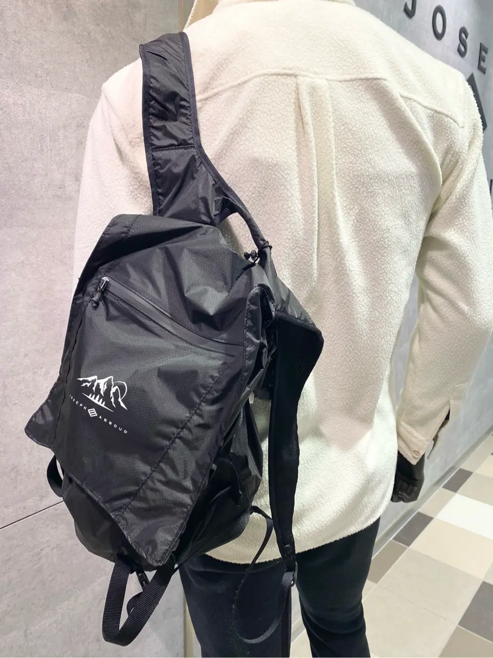 JOSEPH ABBOUD 東　 コーディネート画像