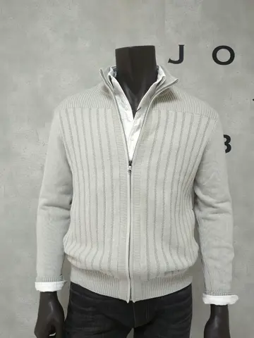 JOSEPH ABBOUD 石川 コーディネート画像