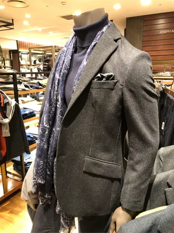 JOSEPH ABBOUD 新林 コーディネート画像