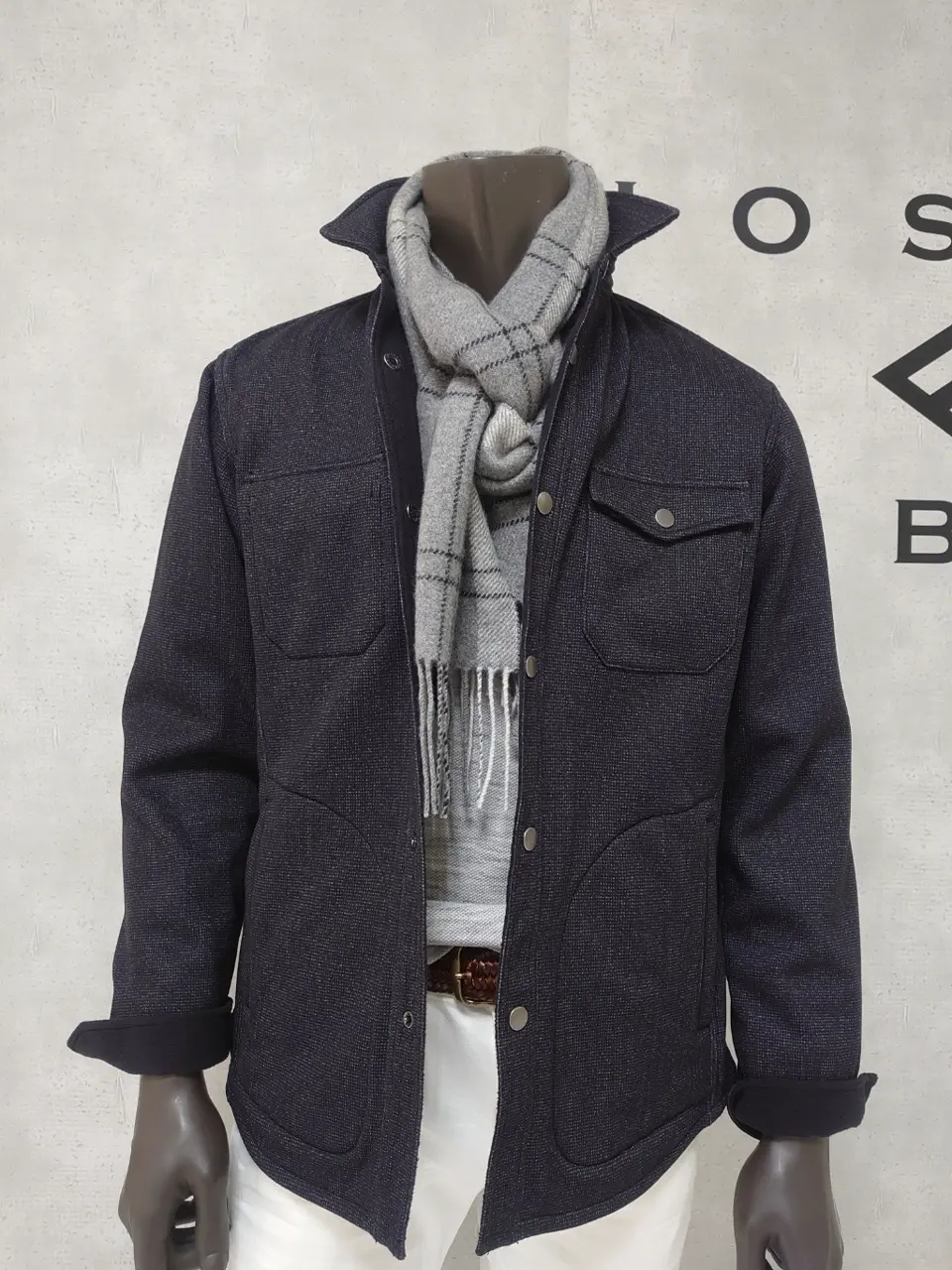 JOSEPH ABBOUD 石川 コーディネート画像