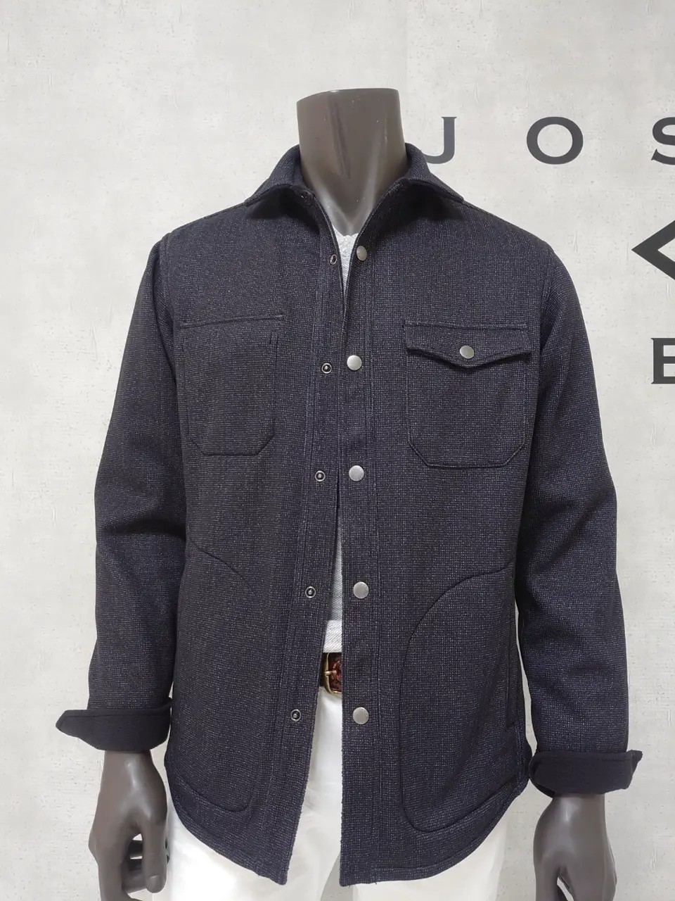 JOSEPH ABBOUD 石川 コーディネート画像