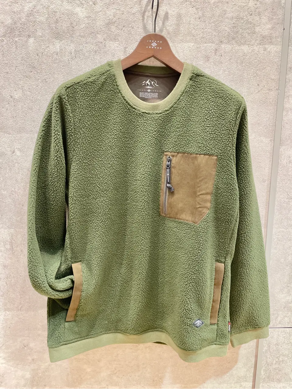 JOSEPH ABBOUD 二澤 コーディネート画像