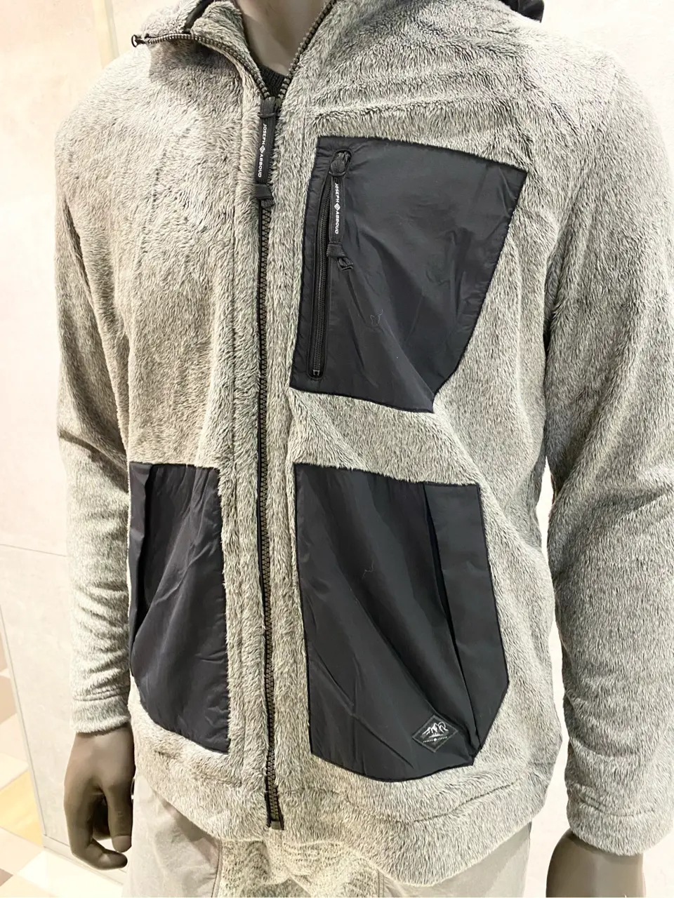 JOSEPH ABBOUD 東　 コーディネート画像