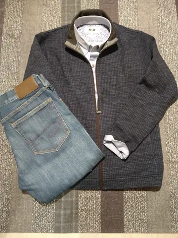 JOSEPH ABBOUD 重留 コーディネート画像