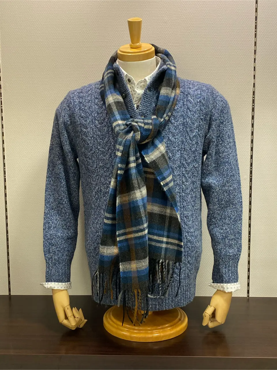 JOSEPH ABBOUD 松山 コーディネート画像