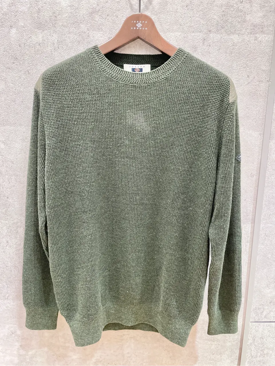 JOSEPH ABBOUD 二澤 コーディネート画像