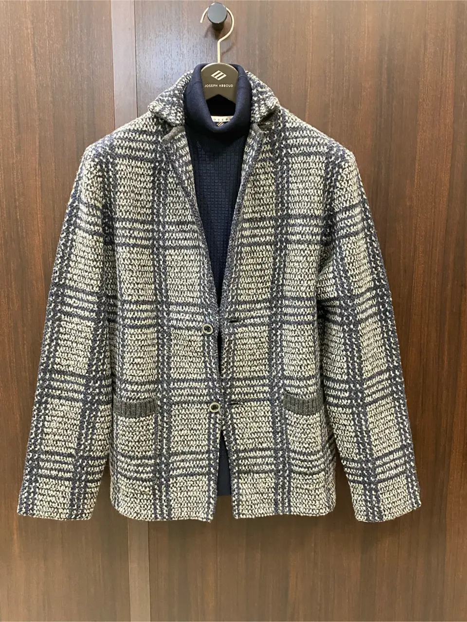 JOSEPH ABBOUD 松山 コーディネート画像