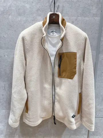 JOSEPH ABBOUD 二澤 コーディネート画像