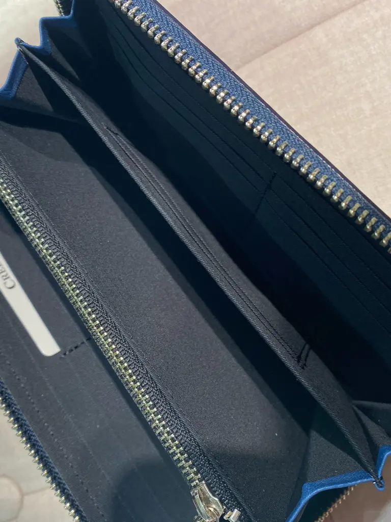 JOSEPH ABBOUD 東　 コーディネート画像