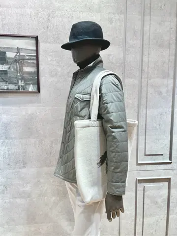 JOSEPH ABBOUD 二澤 コーディネート画像