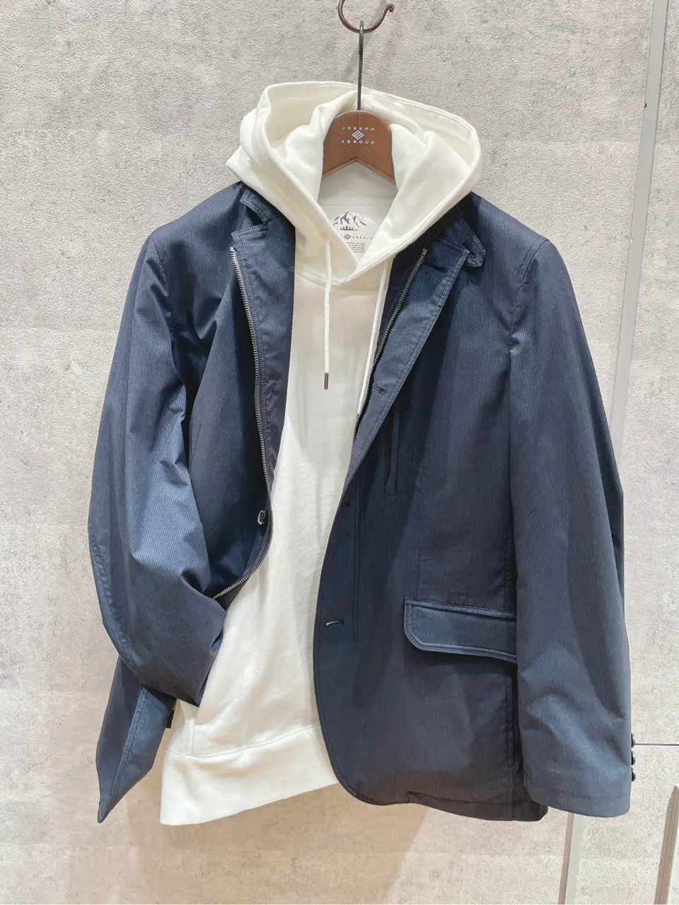 JOSEPH ABBOUD 二澤 コーディネート画像