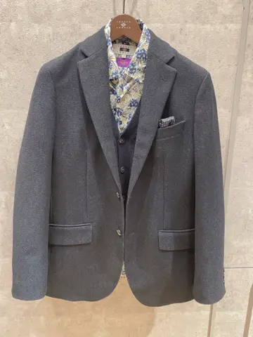 JOSEPH ABBOUD 二澤 コーディネート画像