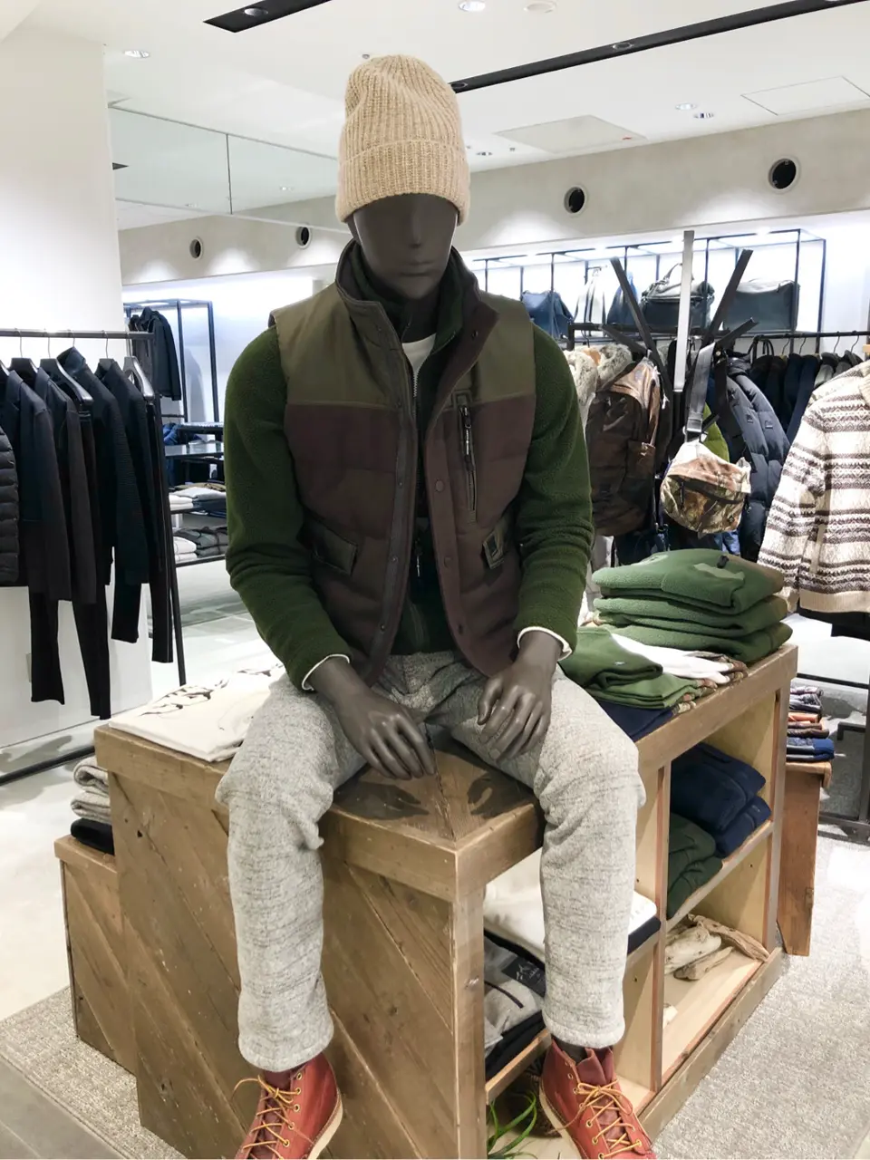 JOSEPH ABBOUD 小田 コーディネート画像